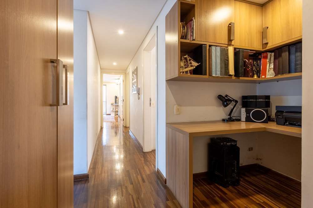 Apartamento à venda com 3 quartos, 193m² - Foto 14