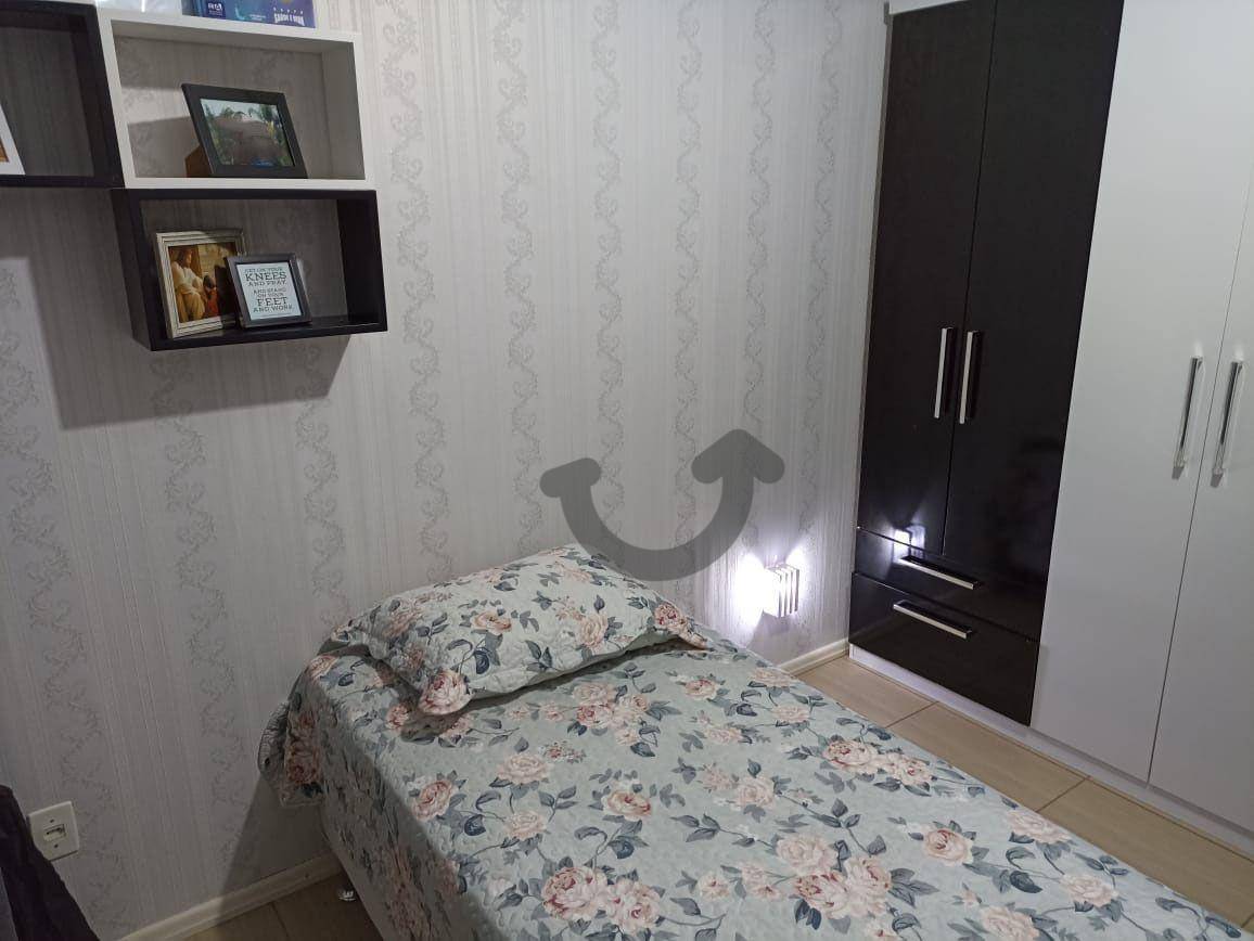 Casa à venda com 3 quartos, 100m² - Foto 15