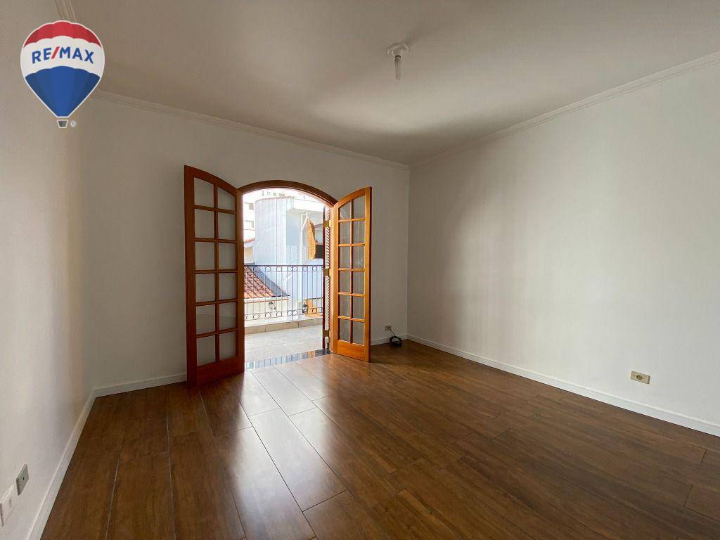 Casa para alugar com 5 quartos, 282m² - Foto 27