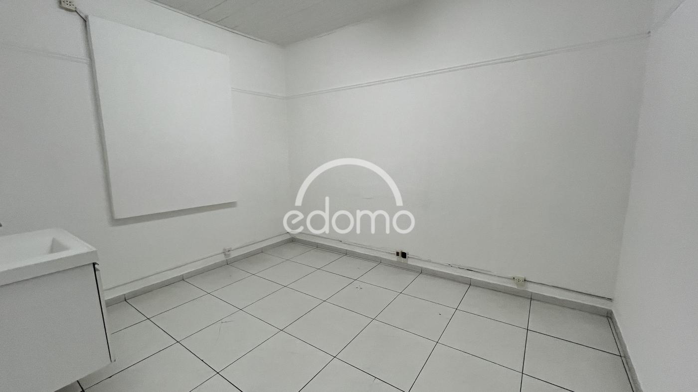 Prédio Inteiro para alugar, 80m² - Foto 7