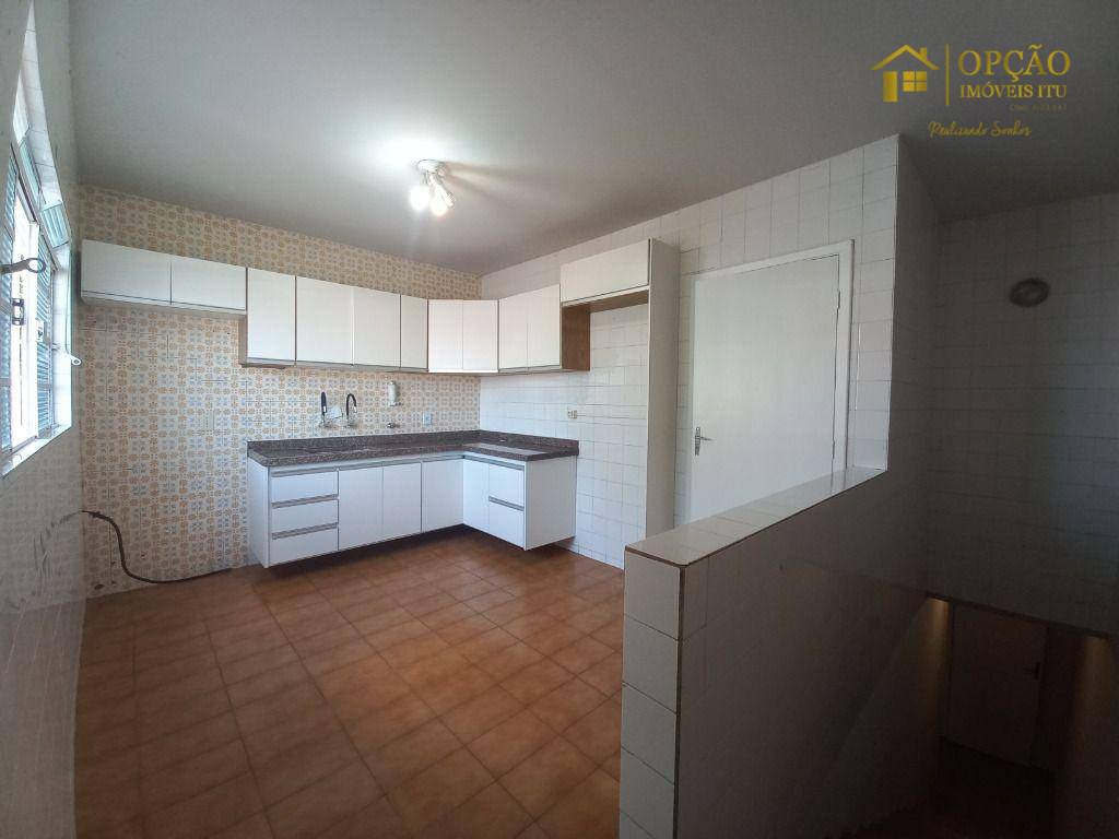 Casa à venda com 2 quartos, 100m² - Foto 8