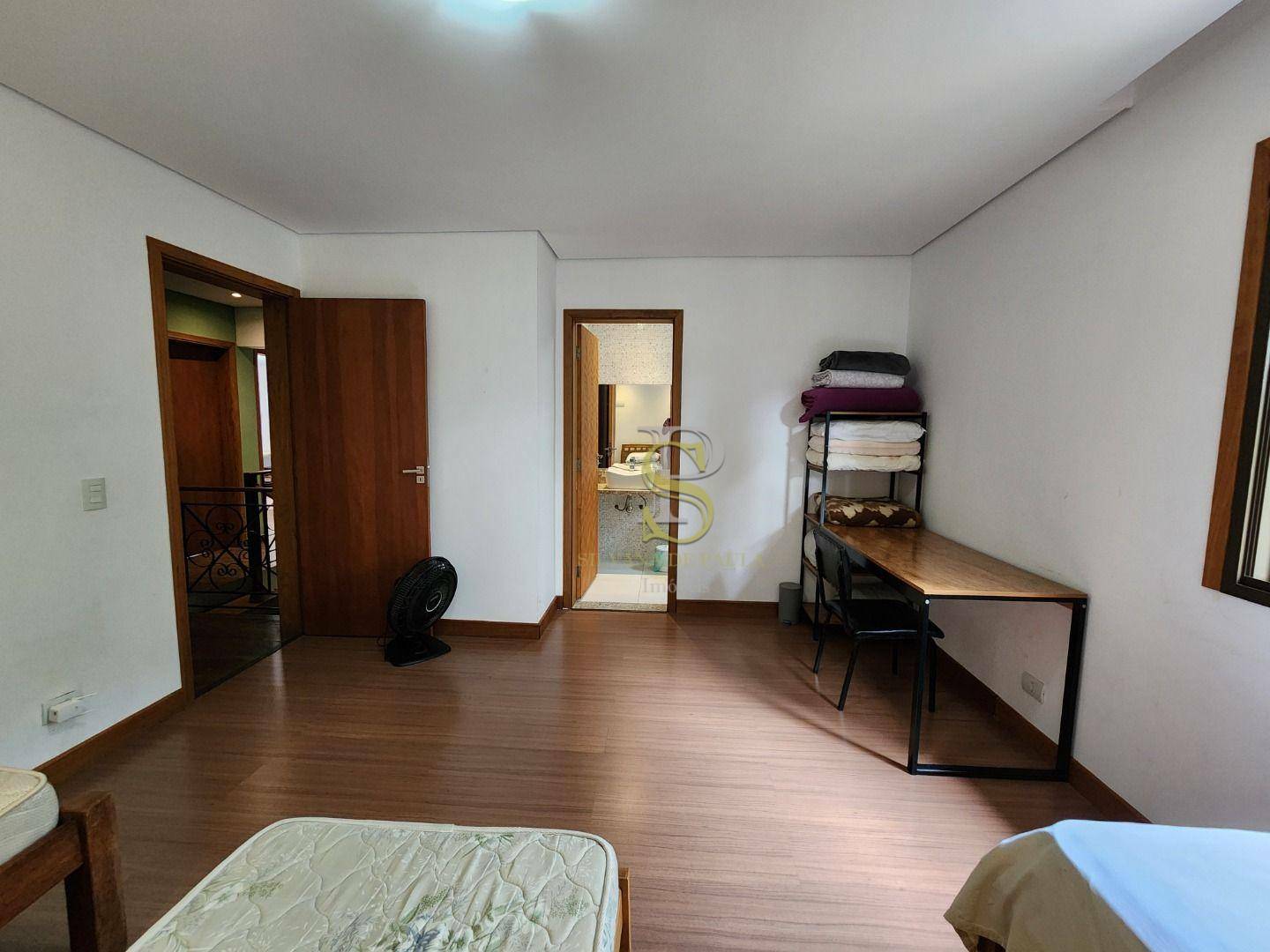 Casa de Condomínio à venda com 5 quartos, 360m² - Foto 22