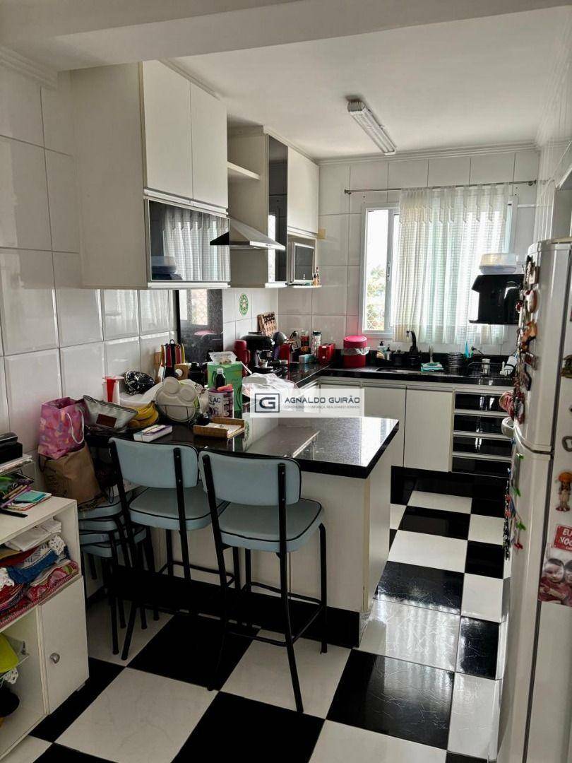 Apartamento à venda com 3 quartos, 96m² - Foto 17