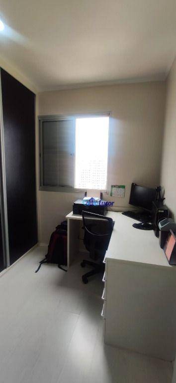 Apartamento à venda com 3 quartos, 66m² - Foto 13