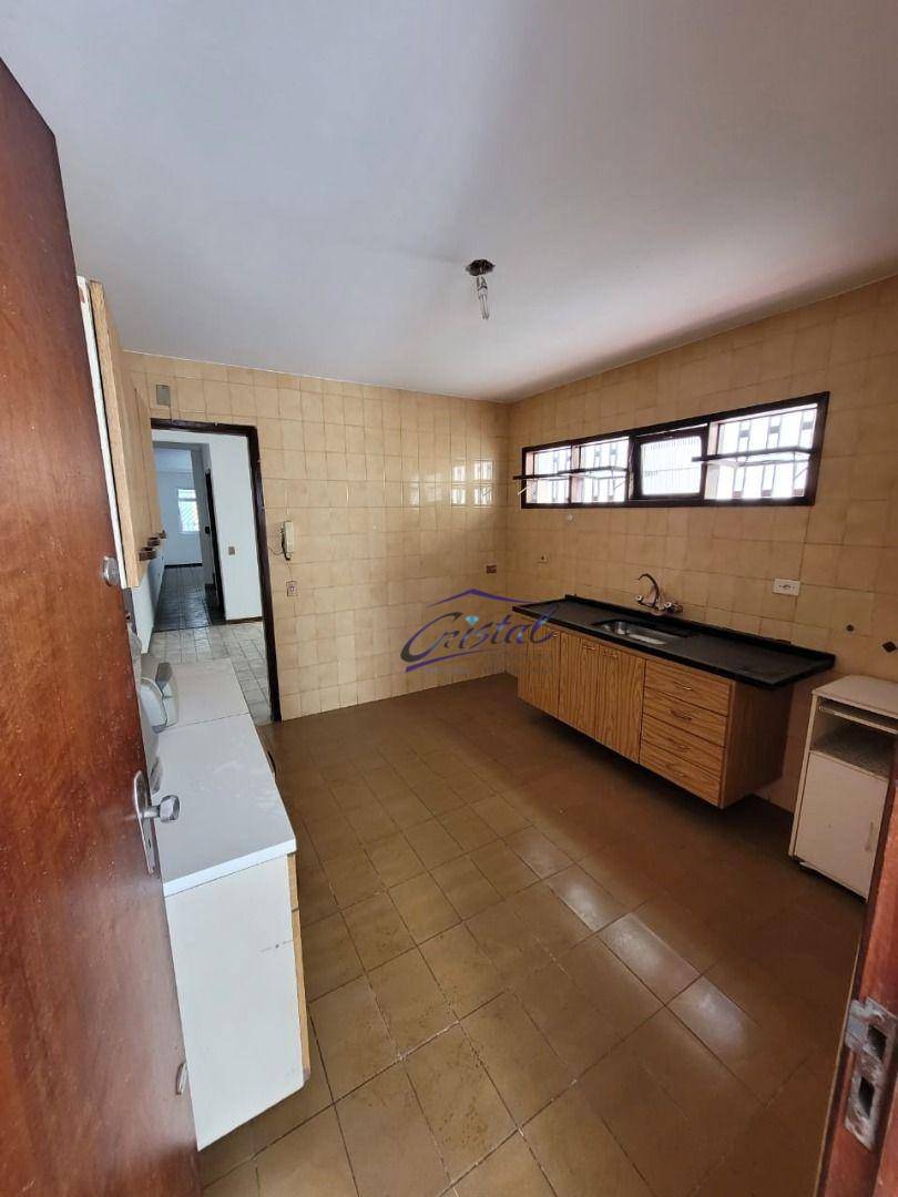 Casa à venda com 3 quartos, 180m² - Foto 5