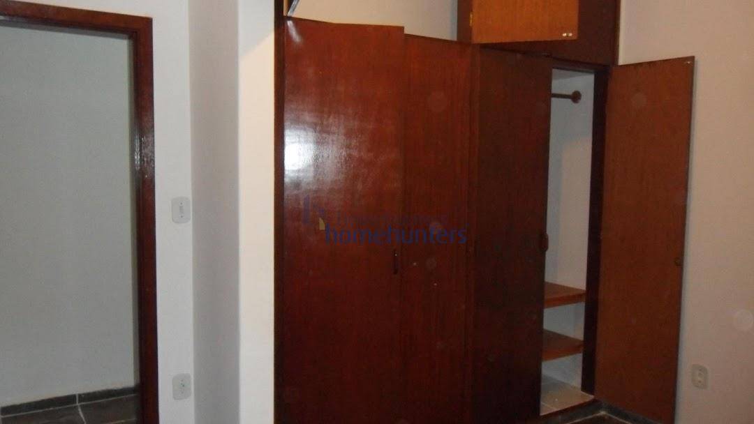 Chácara à venda com 3 quartos, 200m² - Foto 14