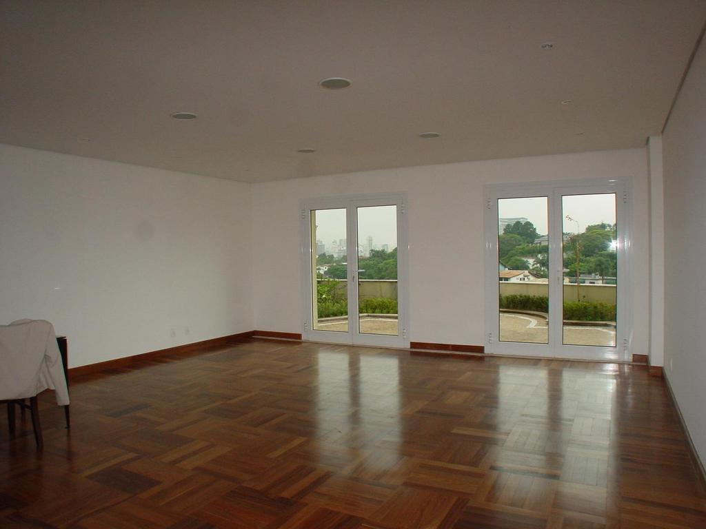 Apartamento à venda com 4 quartos, 219m² - Foto 5