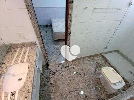 Apartamento à venda com 4 quartos, 188m² - Foto 18