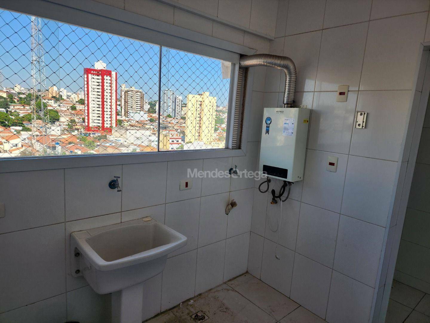 Apartamento para alugar com 3 quartos, 110m² - Foto 8