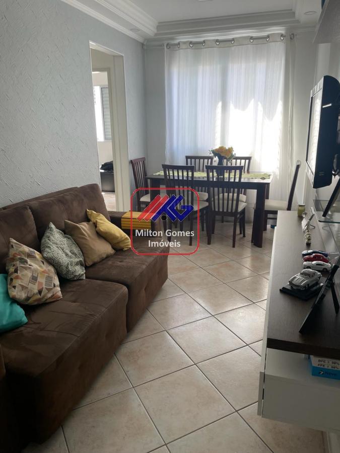 Apartamento para alugar com 2 quartos, 45m² - Foto 1