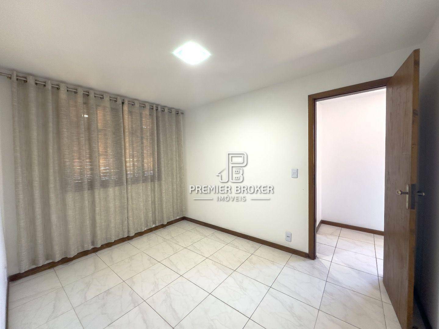 Casa de Condomínio à venda com 3 quartos, 200m² - Foto 28