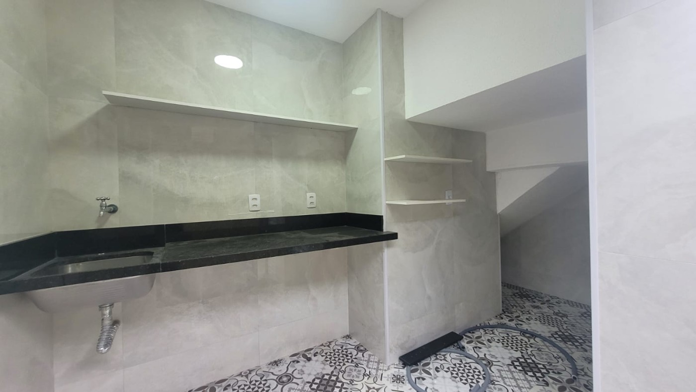 Casa de Condomínio à venda com 3 quartos, 240m² - Foto 46