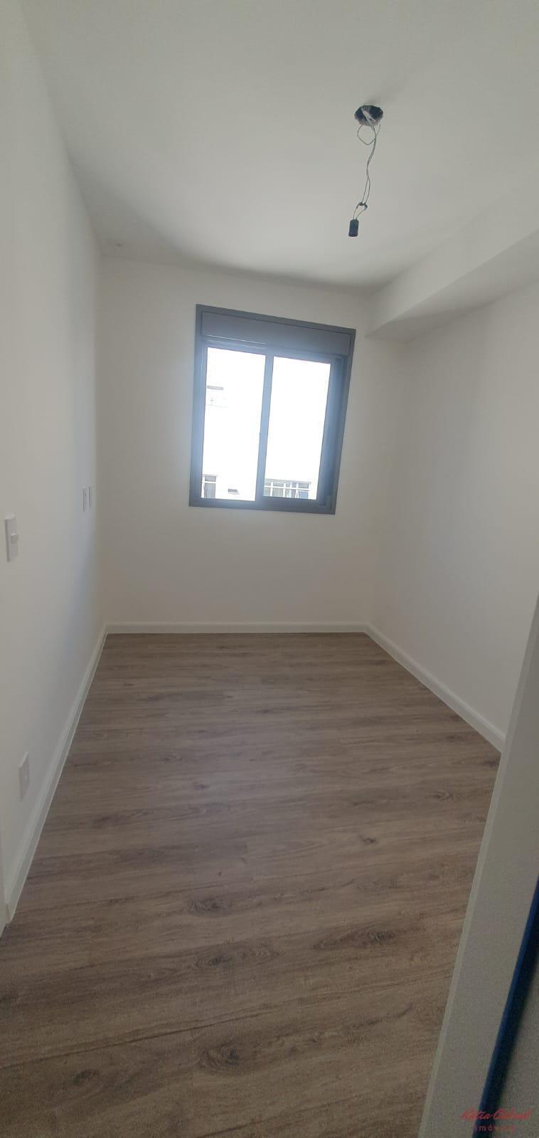 Apartamento à venda com 3 quartos, 76m² - Foto 20