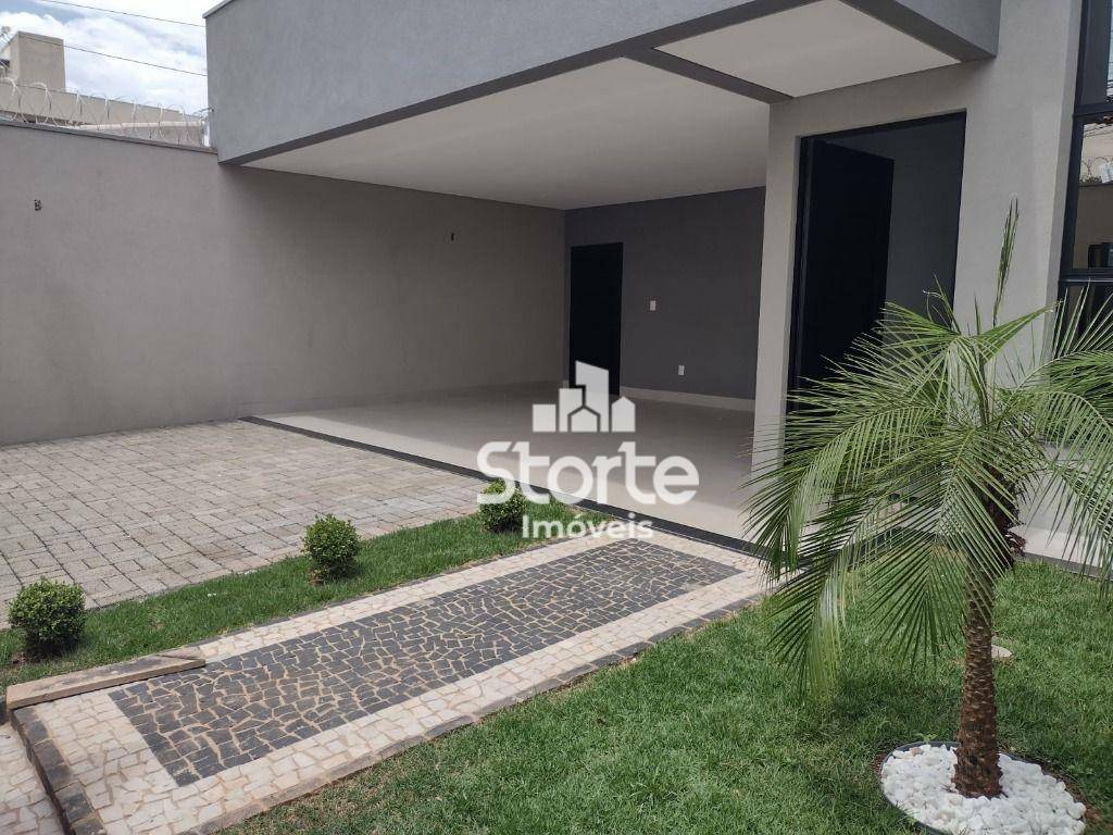 Casa à venda com 3 quartos, 163m² - Foto 9