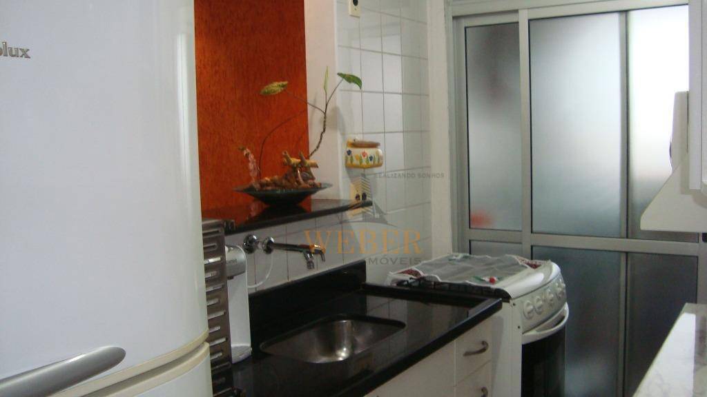 Apartamento à venda com 3 quartos, 62m² - Foto 2