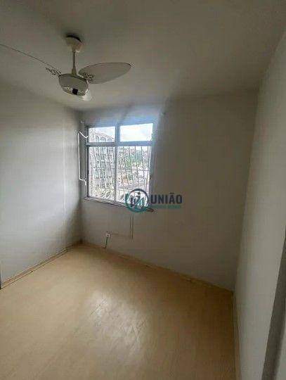 Apartamento à venda com 2 quartos, 73m² - Foto 3