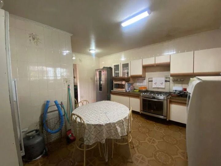 Sobrado para alugar com 2 quartos, 173m² - Foto 7