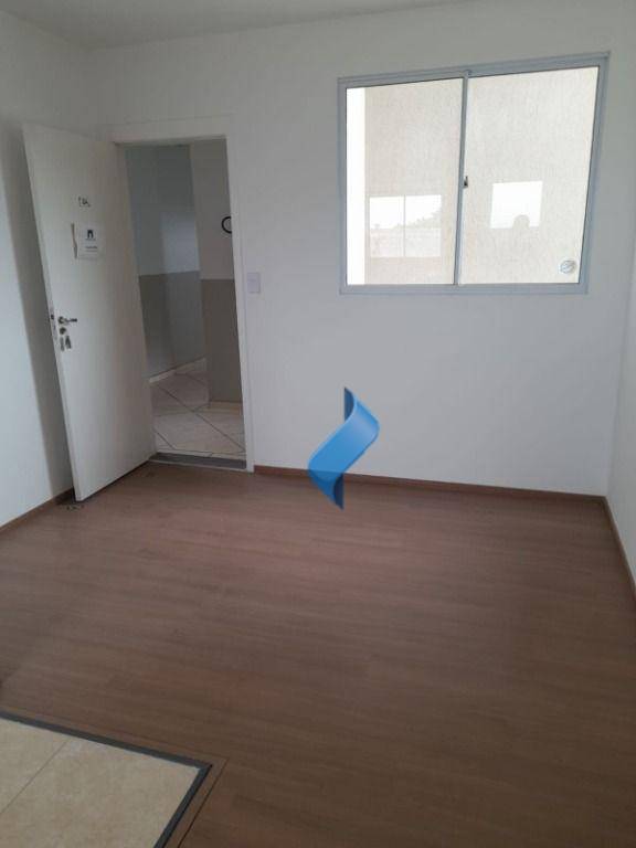 Apartamento à venda com 2 quartos, 47m² - Foto 1