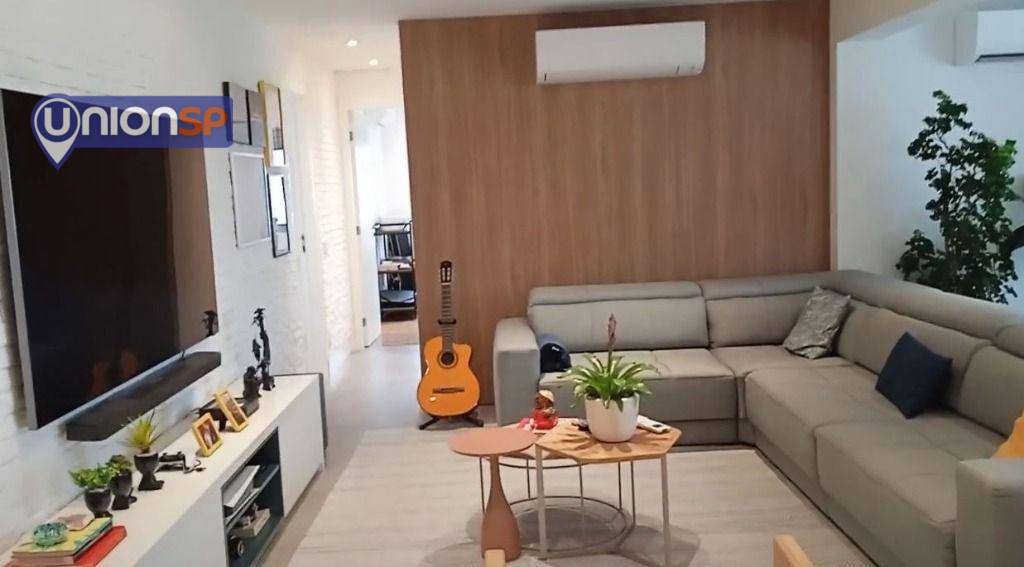 Apartamento à venda com 3 quartos, 141m² - Foto 2