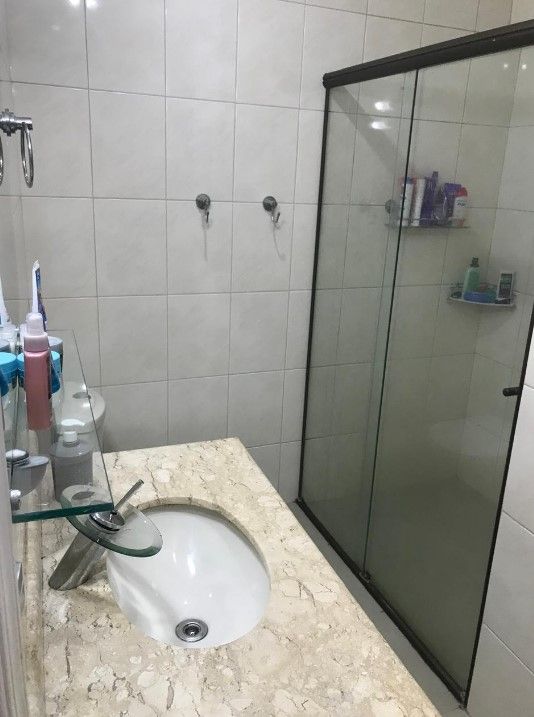 Apartamento à venda com 2 quartos, 75m² - Foto 22