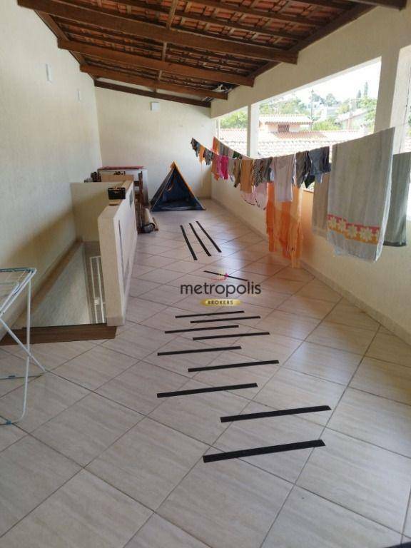 Casa à venda e aluguel com 3 quartos, 270m² - Foto 38