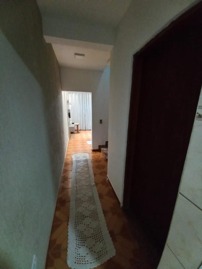 Casa à venda com 2 quartos, 265m² - Foto 8