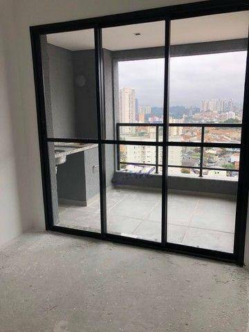 Apartamento à venda com 2 quartos, 61m² - Foto 2