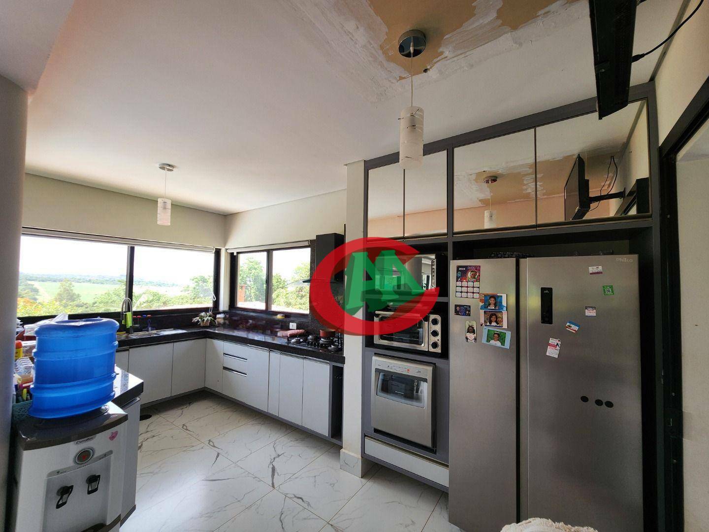 Chácara à venda com 3 quartos, 186m² - Foto 8