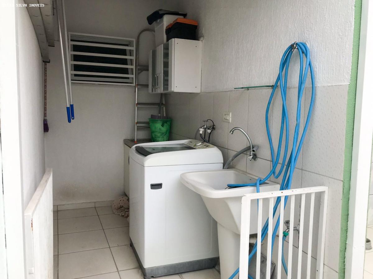 Casa à venda com 3 quartos, 170m² - Foto 18