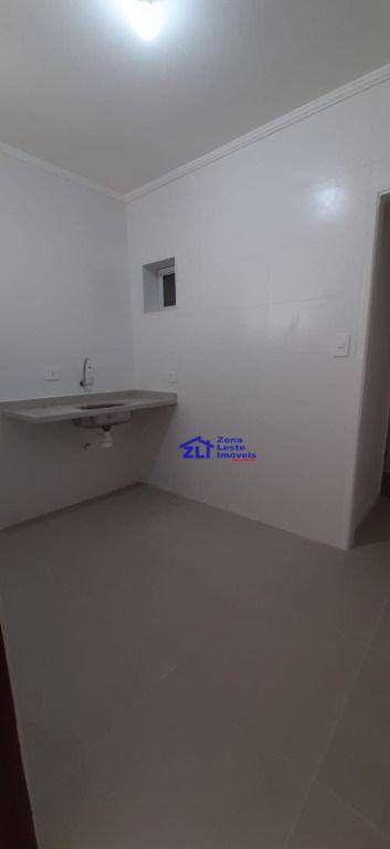 Apartamento à venda com 1 quarto, 34m² - Foto 2