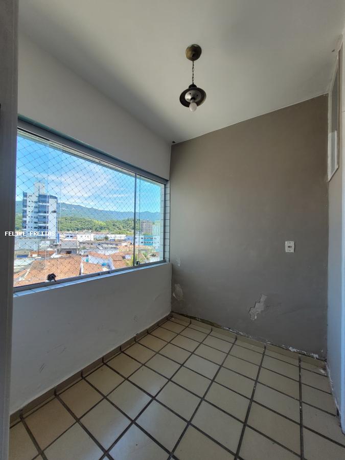 Apartamento à venda com 3 quartos, 76m² - Foto 8