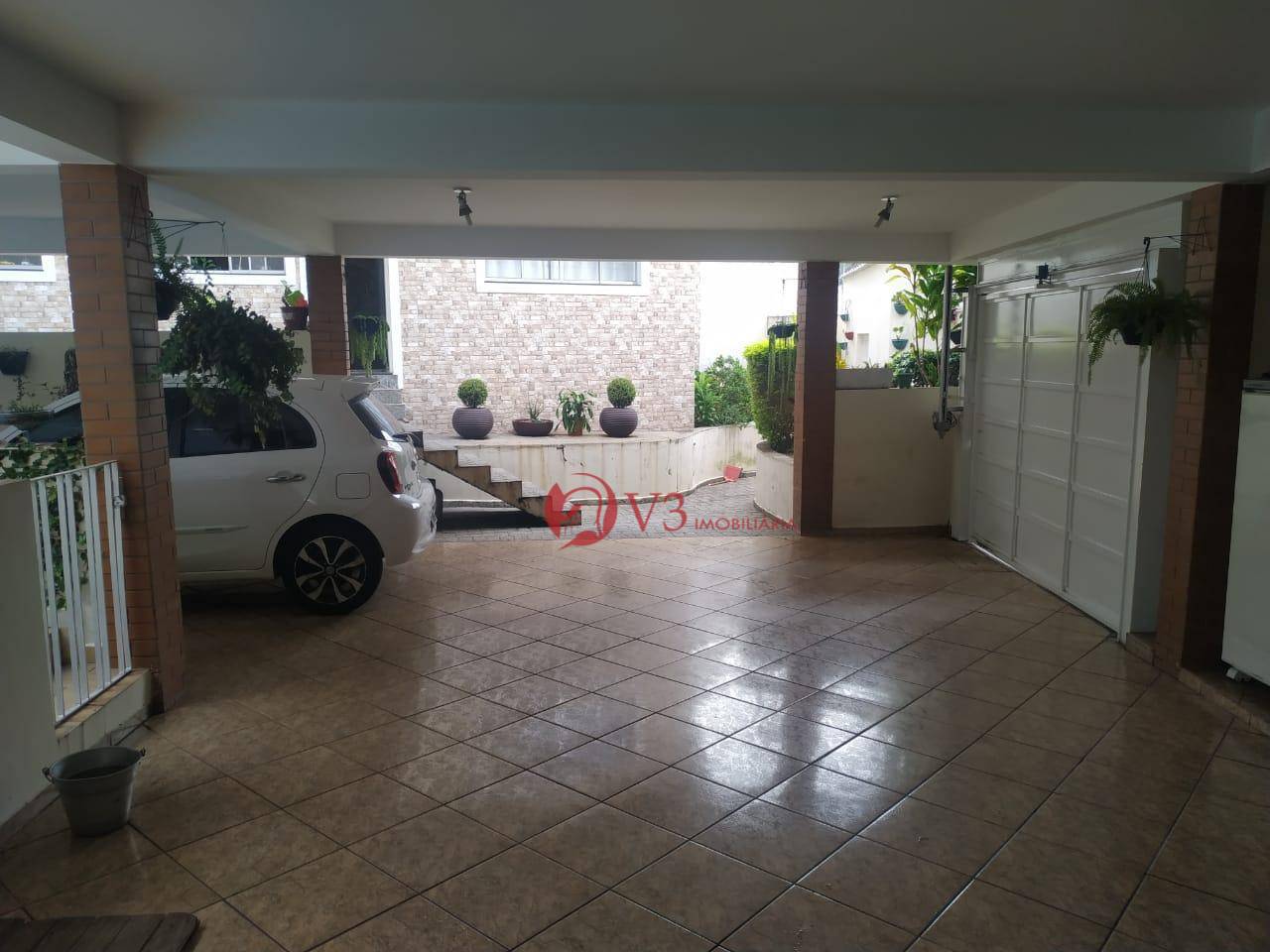 Casa à venda com 3 quartos, 280m² - Foto 8