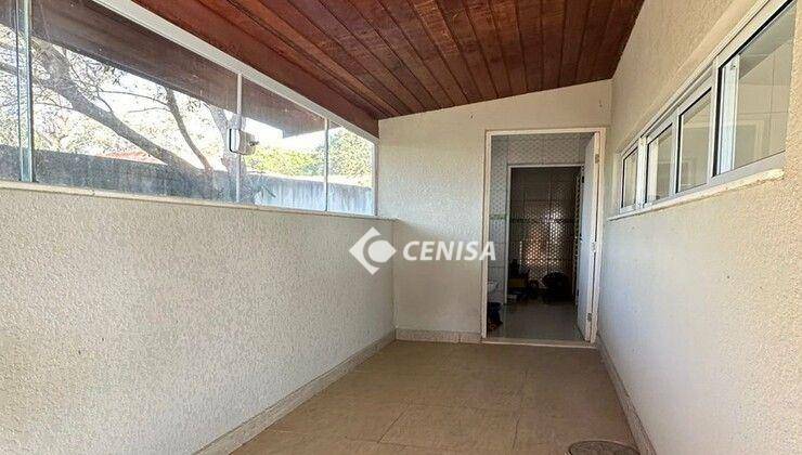 Casa à venda e aluguel com 3 quartos, 272m² - Foto 15