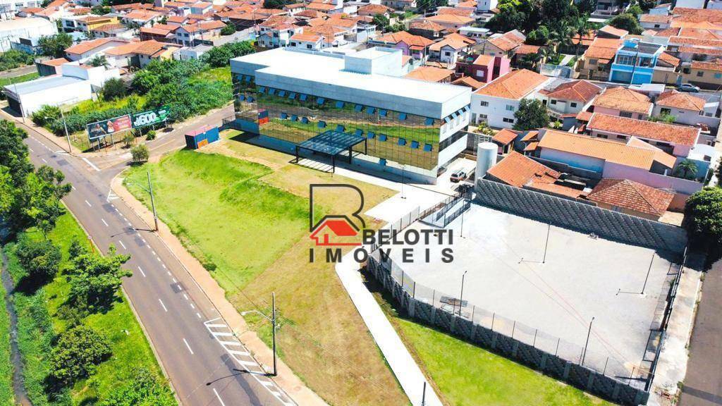 Prédio Inteiro à venda, 2662m² - Foto 1