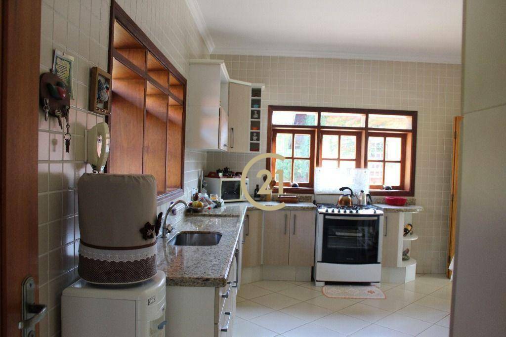 Chácara à venda com 4 quartos, 585m² - Foto 8