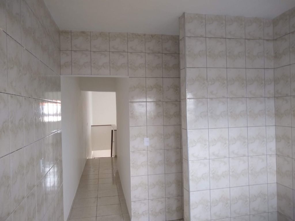 Sobrado à venda com 4 quartos, 140m² - Foto 9