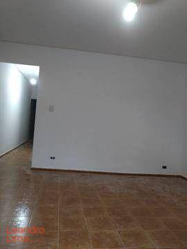 Casa à venda com 2 quartos, 94m² - Foto 7