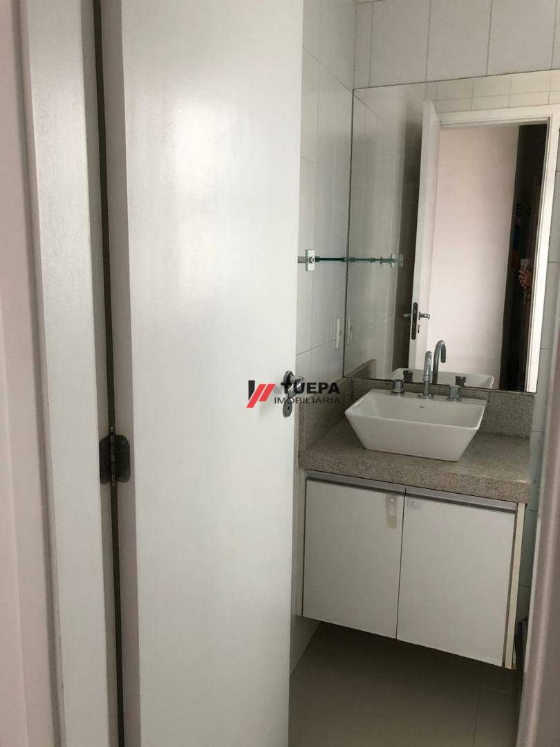 Apartamento à venda com 3 quartos, 190m² - Foto 8