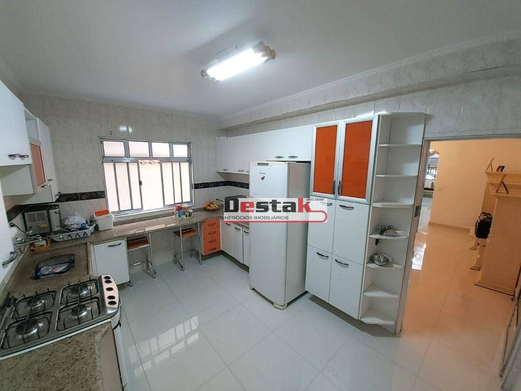 Sobrado à venda com 3 quartos, 189m² - Foto 19