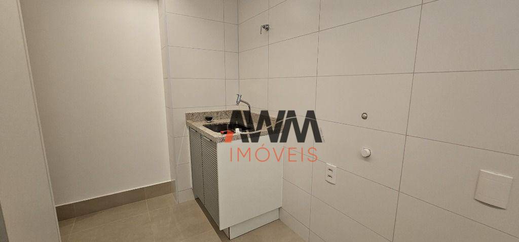 Apartamento à venda com 4 quartos, 227m² - Foto 10