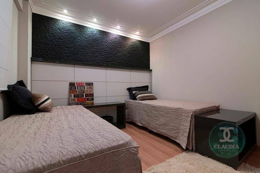 Apartamento à venda com 3 quartos, 165m² - Foto 17