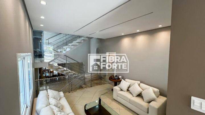 Casa de Condomínio à venda com 4 quartos, 356m² - Foto 4