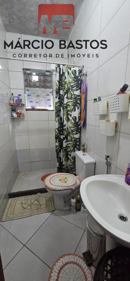 Casa à venda com 2 quartos, 100m² - Foto 5