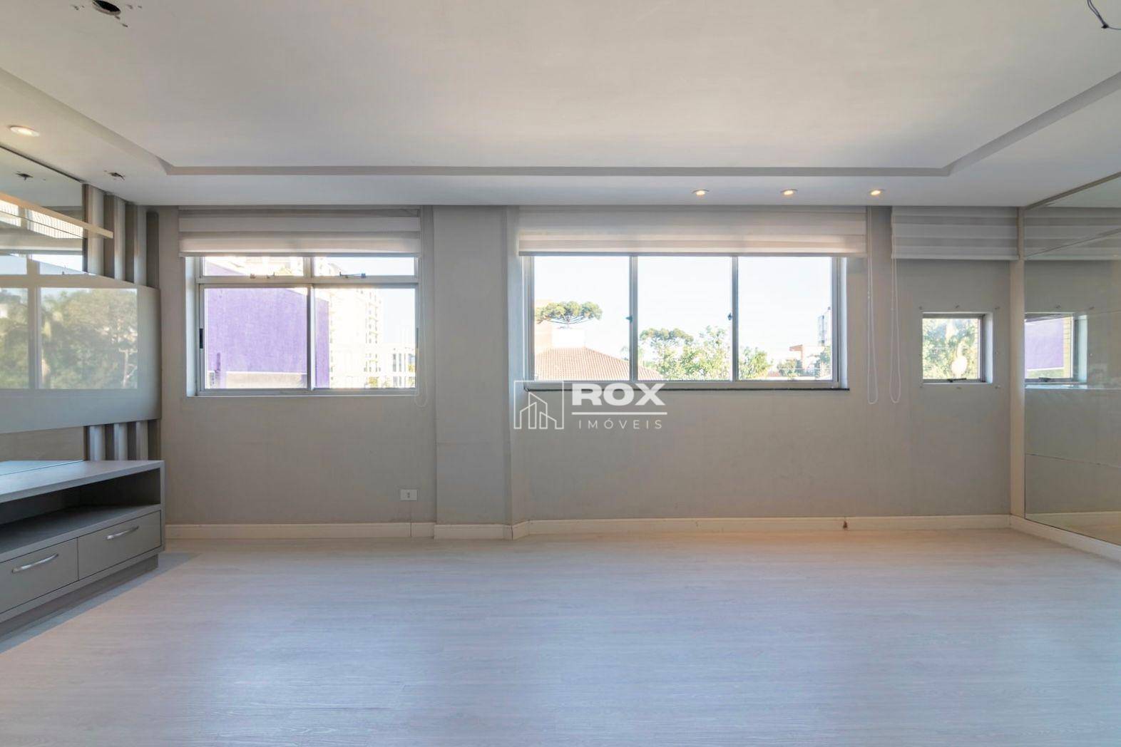 Apartamento à venda com 3 quartos, 122m² - Foto 9