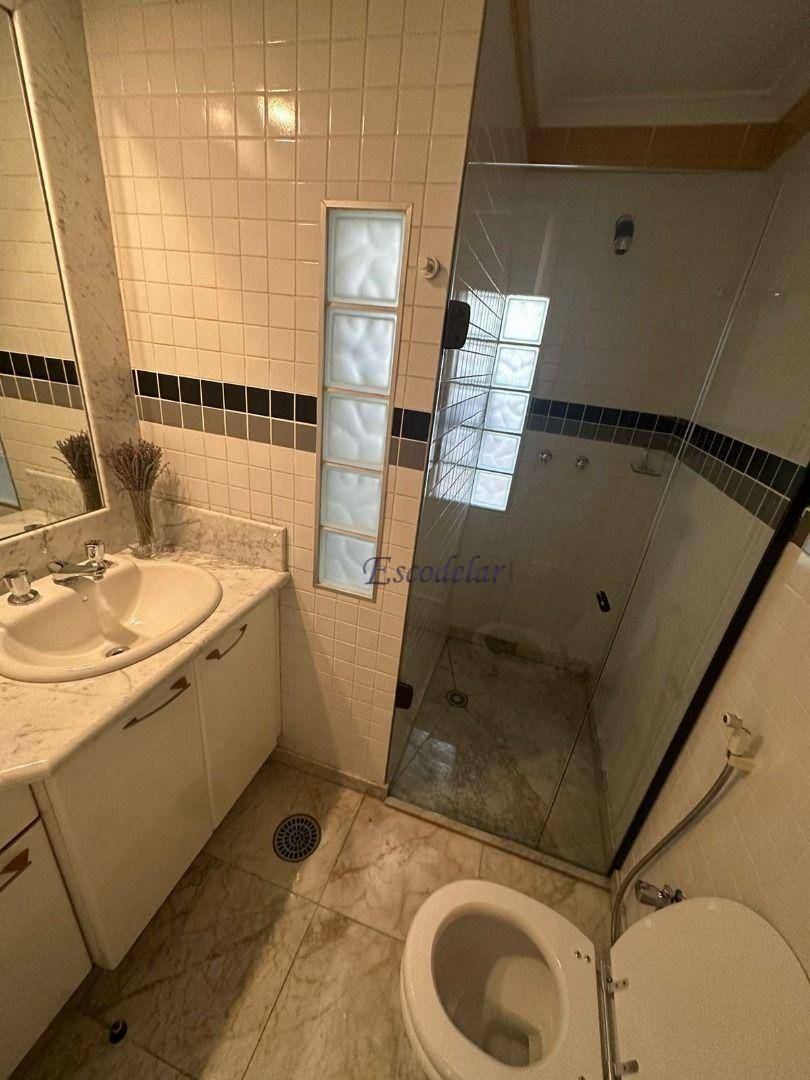 Apartamento à venda com 3 quartos, 156m² - Foto 7