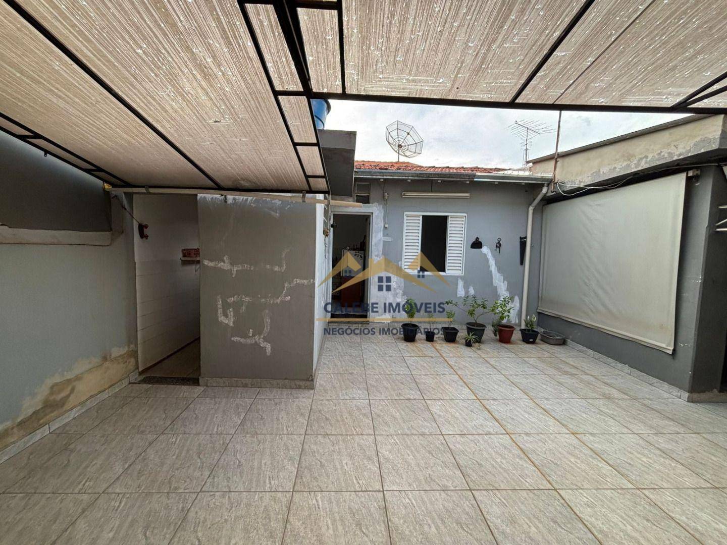 Casa à venda com 4 quartos, 107m² - Foto 11