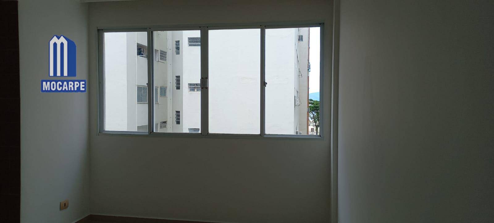 Apartamento à venda com 2 quartos, 80m² - Foto 2