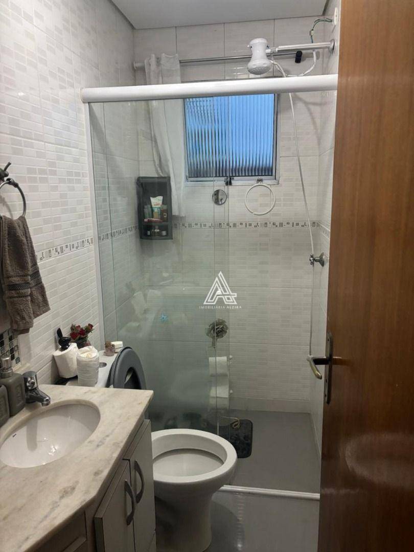 Apartamento à venda com 2 quartos, 64m² - Foto 10