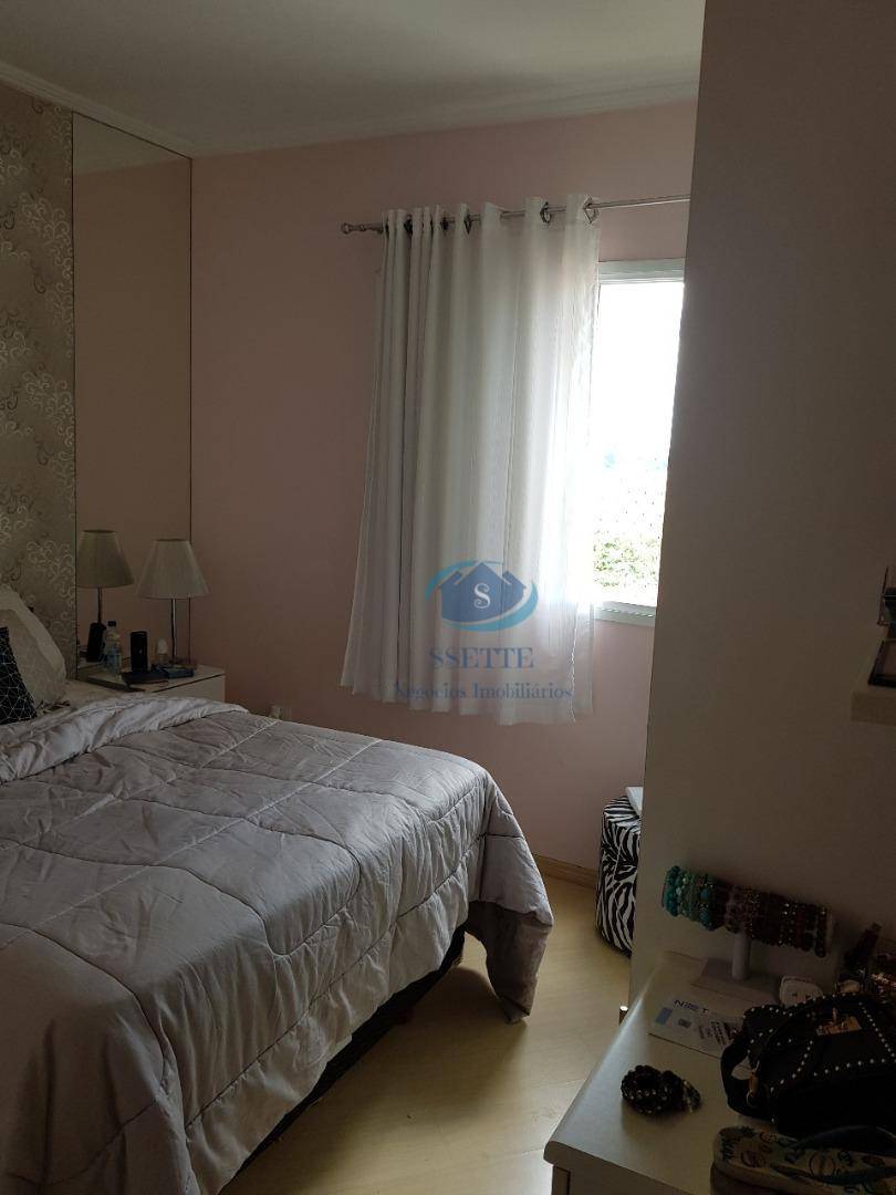 Apartamento à venda com 3 quartos, 74m² - Foto 13