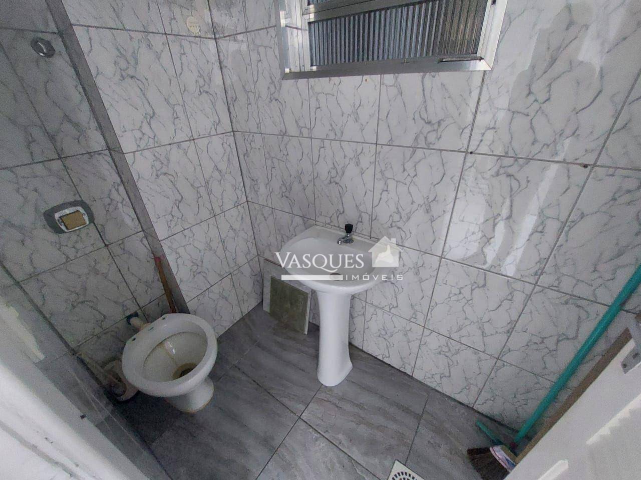 Apartamento para alugar com 3 quartos, 100m² - Foto 15